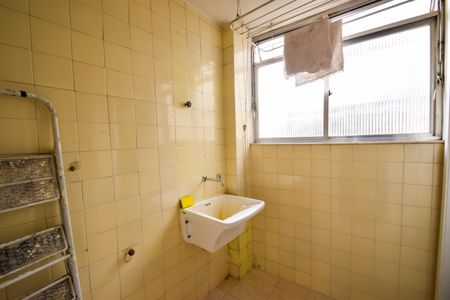 Apartamento à venda com 60m², 2 quartos e 1 vagaÁrea de Serviço