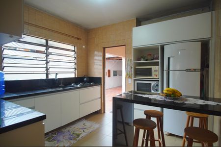 Casa à venda com 400m², 3 quartos e 4 vagasCozinha