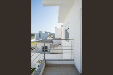 Casa de condomínio à venda com 166m², 3 quartos e 2 vagasVaranda do Quarto 2