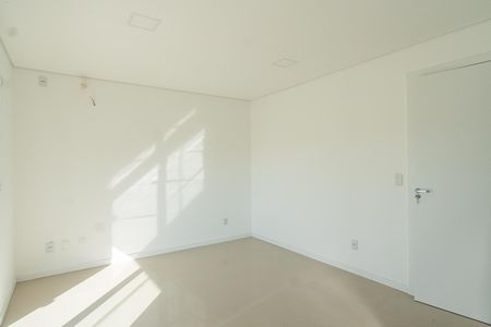 Casa de condomínio à venda com 166m², 3 quartos e 2 vagasSuíte