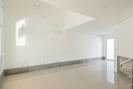 Casa de condomínio à venda com 166m², 3 quartos e 2 vagasSala