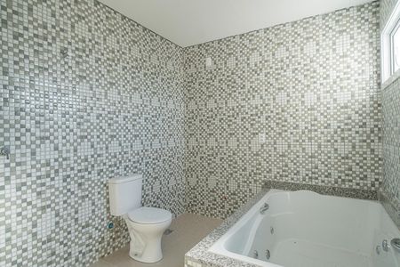 Casa de condomínio à venda com 166m², 3 quartos e 2 vagasBanheiro da Suíte