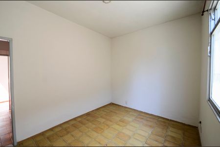 Apartamento para alugar com 63m², 2 quartos e sem vagaSala