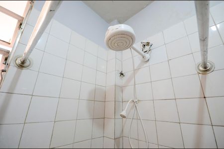 Apartamento para alugar com 63m², 2 quartos e sem vagaBanheiro