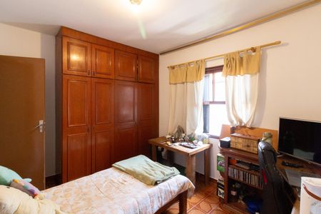 Casa à venda com 168m², 3 quartos e 2 vagasQuarto 3