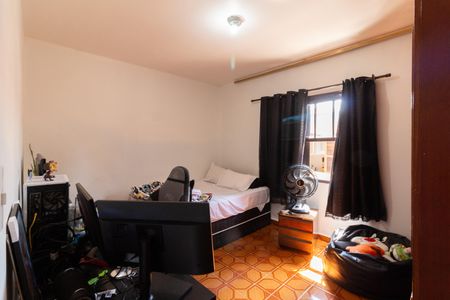 Casa à venda com 168m², 3 quartos e 2 vagasQuarto 1