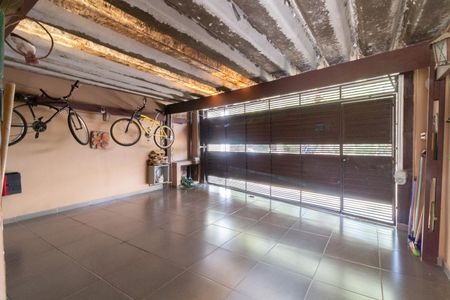 Casa à venda com 168m², 3 quartos e 2 vagasGaragem