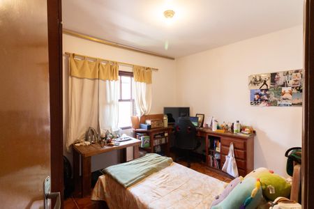 Casa à venda com 168m², 3 quartos e 2 vagasQuarto 3