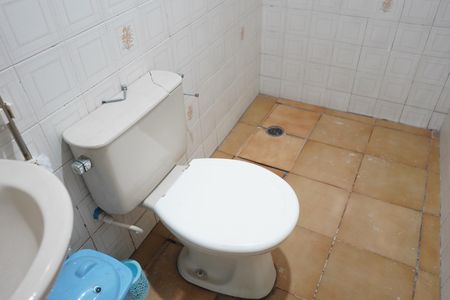 Casa à venda com 400m², 6 quartos e 2 vagasBanheiro 2