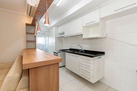Apartamento à venda com 71m², 2 quartos e 2 vagasCozinha
