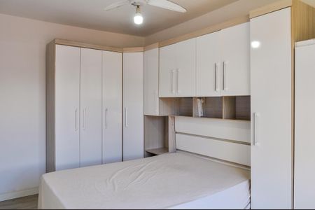 Apartamento à venda com 93m², 3 quartos e sem vagaQuarto