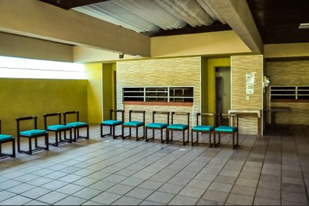 Apartamento à venda com 93m², 3 quartos e sem vagaÁrea comum