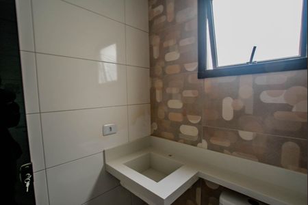 Casa à venda com 227m², 3 quartos e 2 vagasBanheiro Corredor