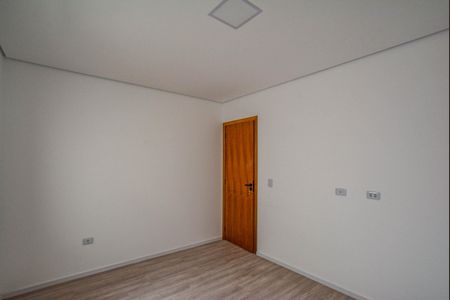 Casa à venda com 227m², 3 quartos e 2 vagasQuarto 2