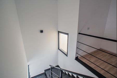 Casa à venda com 227m², 3 quartos e 2 vagasEscada