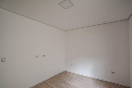 Casa à venda com 227m², 3 quartos e 2 vagasQuarto 2