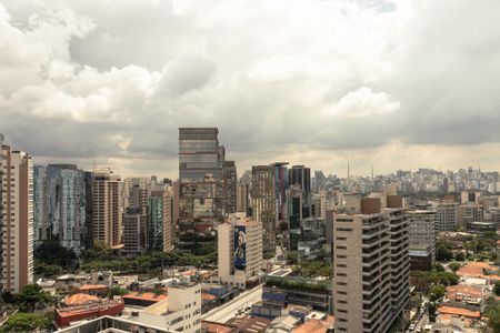 Apartamento à venda com 181m², 3 quartos e 2 vagasSuíte 1