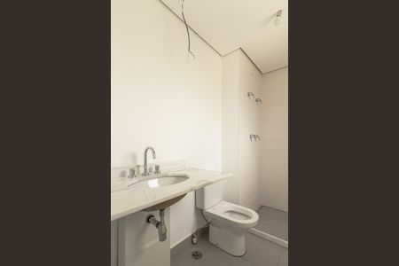 Apartamento à venda com 181m², 3 quartos e 2 vagasBanheiro da Suíte 2