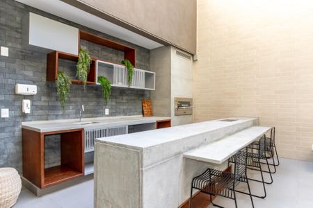 Apartamento à venda com 181m², 3 quartos e 2 vagas Apartamento à venda com 181m², 3 quartos e 2 vagasÁrea comum - Churrasqueira
