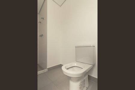 Apartamento à venda com 181m², 3 quartos e 2 vagas Apartamento à venda com 181m², 3 quartos e 2 vagasBanheiro da Suíte 1