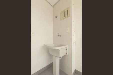 Apartamento à venda com 181m², 3 quartos e 2 vagas Apartamento à venda com 181m², 3 quartos e 2 vagasÁrea de Serviço