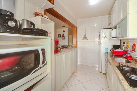 Apartamento à venda com 94m², 3 quartos e sem vaga Apartamento à venda com 94m², 3 quartos e sem vagaCozinha e Área de Serviço