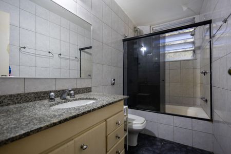 Apartamento à venda com 105m², 2 quartos e sem vagaBanheiro