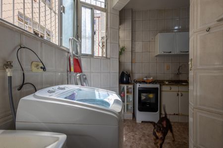 Apartamento à venda com 105m², 2 quartos e sem vagaÁrea de Serviço