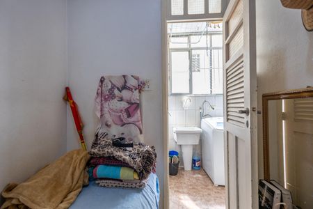 Apartamento à venda com 105m², 2 quartos e sem vagaQuarto de Serviço