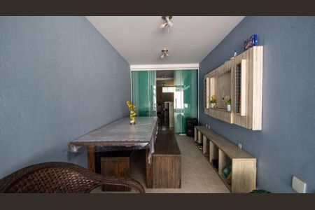 Casa de condomínio à venda com 150m², 3 quartos e 1 vagaÁrea comum -