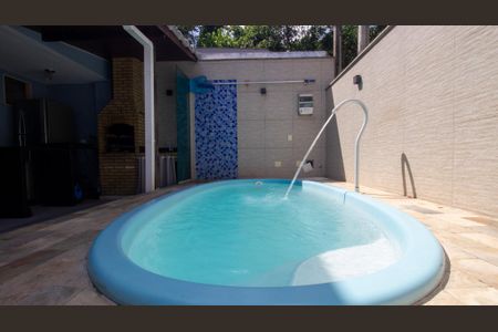 Casa de condomínio à venda com 150m², 3 quartos e 1 vagaÁrea comum -