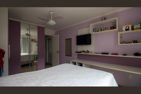 Casa de condomínio à venda com 150m², 3 quartos e 1 vagaSuíte 1