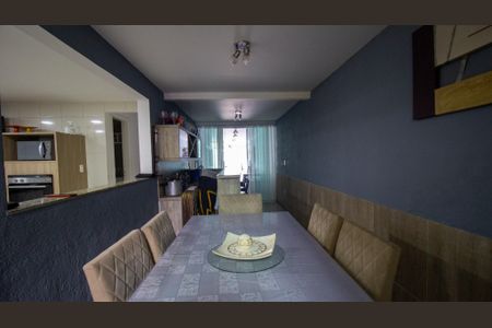 Casa de condomínio à venda com 150m², 3 quartos e 1 vagaCopa