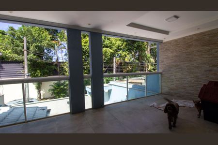 Casa de condomínio à venda com 150m², 3 quartos e 1 vagaSacada da Suíte 3