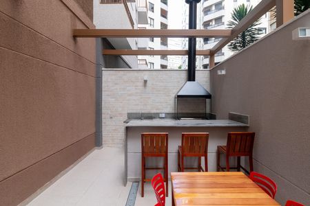 Apartamento à venda com 27m², 1 quarto e sem vaga Apartamento à venda com 27m², 1 quarto e sem vagaÁrea comum - Churrasqueira