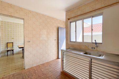 Casa à venda com 220m², 4 quartos e 5 vagasCozinha