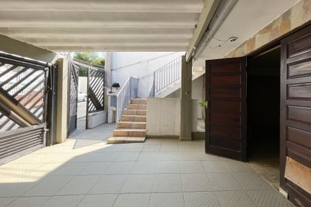 Casa à venda com 220m², 4 quartos e 5 vagasGaragem