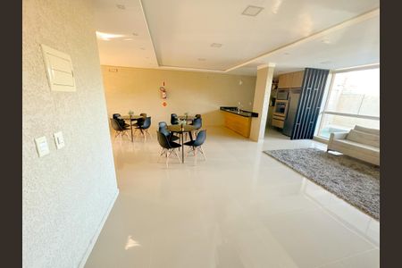 Apartamento para alugar com 120m², 3 quartos e 1 vagaÁrea comum - Salão de festas