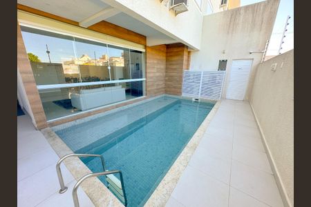 Apartamento para alugar com 120m², 3 quartos e 1 vagaÁrea comum - Piscina