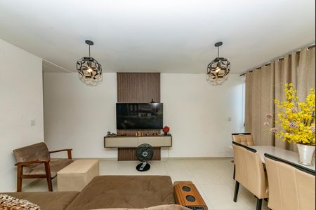 Apartamento à venda com 140m², 2 quartos e 2 vagasSala