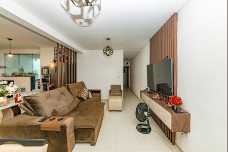 Apartamento à venda com 140m², 2 quartos e 2 vagasSala