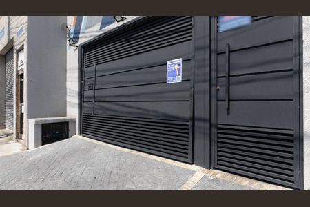 Apartamento à venda com 40m², 2 quartos e sem vagaFachada e Plaquinha