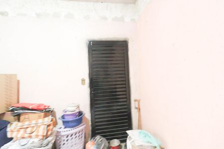 Casa à venda com 130m², 1 quarto e 2 vagas Casa à venda com 130m², 1 quarto e 2 vagasSala