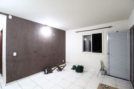 Apartamento para alugar com 67m², 3 quartos e 1 vagaSala