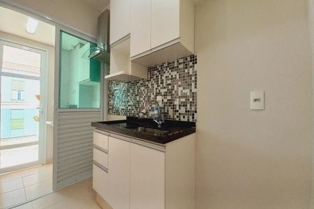 Apartamento à venda com 70m², 2 quartos e 1 vagaCozinha 