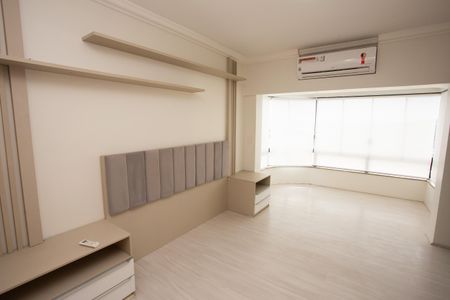Apartamento à venda com 400m², 3 quartos e 1 vaga Apartamento à venda com 400m², 3 quartos e 1 vagaSuíte