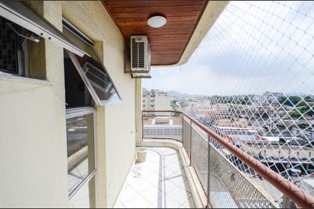 Apartamento para alugar com 92m², 3 quartos e 1 vagaVaranda do Quarto 3