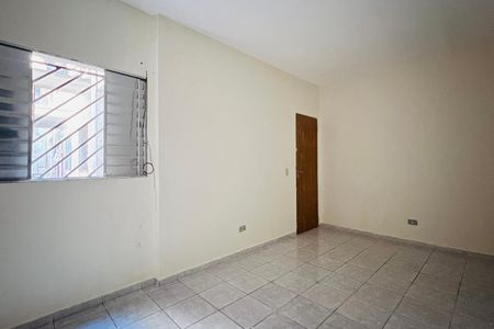 Casa para alugar com 50m², 1 quarto e 1 vaga Casa para alugar com 50m², 1 quarto e 1 vagaQuarto