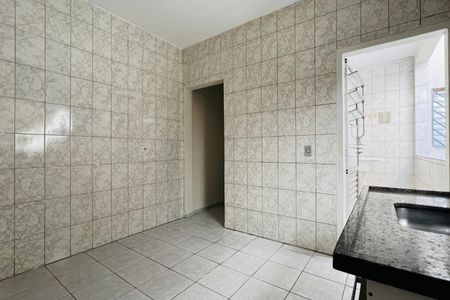 Casa para alugar com 50m², 1 quarto e 1 vaga Casa para alugar com 50m², 1 quarto e 1 vagaCozinha e Área de Serviço