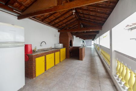 Casa à venda com 208m², 5 quartos e 2 vagasChurrasqueira